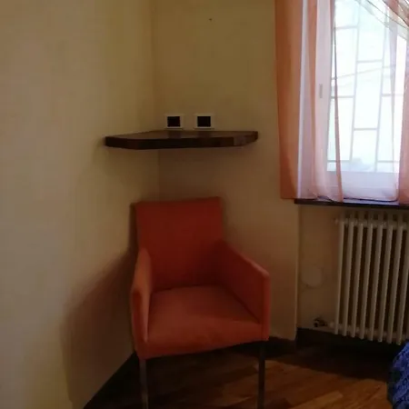 Walnut House